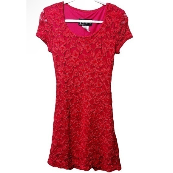 Vintage “All That Jazz” Red Lace Midi Dress - Picture 1 of 5